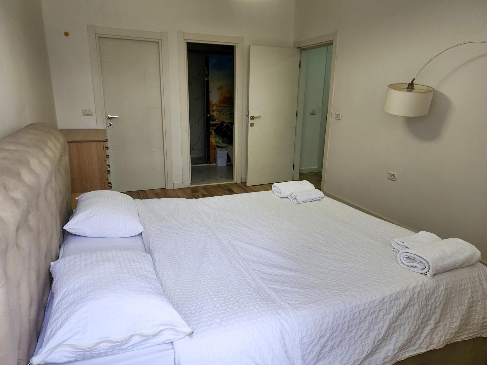 2e Myslym Shyri Apartament